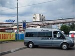 Бесплатный автобус Genser в пункт аренды автомобилей АрендаАвто-лбк на ул.Добролюбова